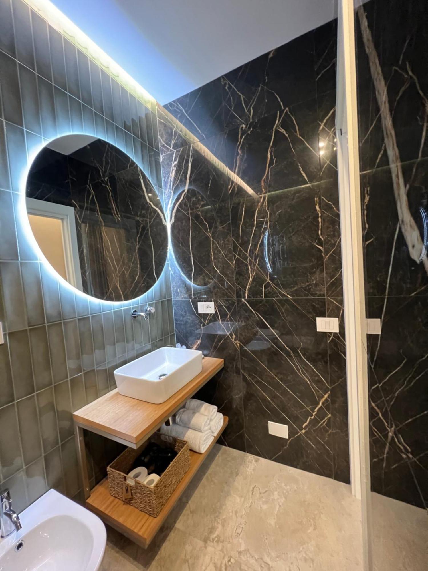 Elegant Rooms لا سبيتسْيا المظهر الخارجي الصورة